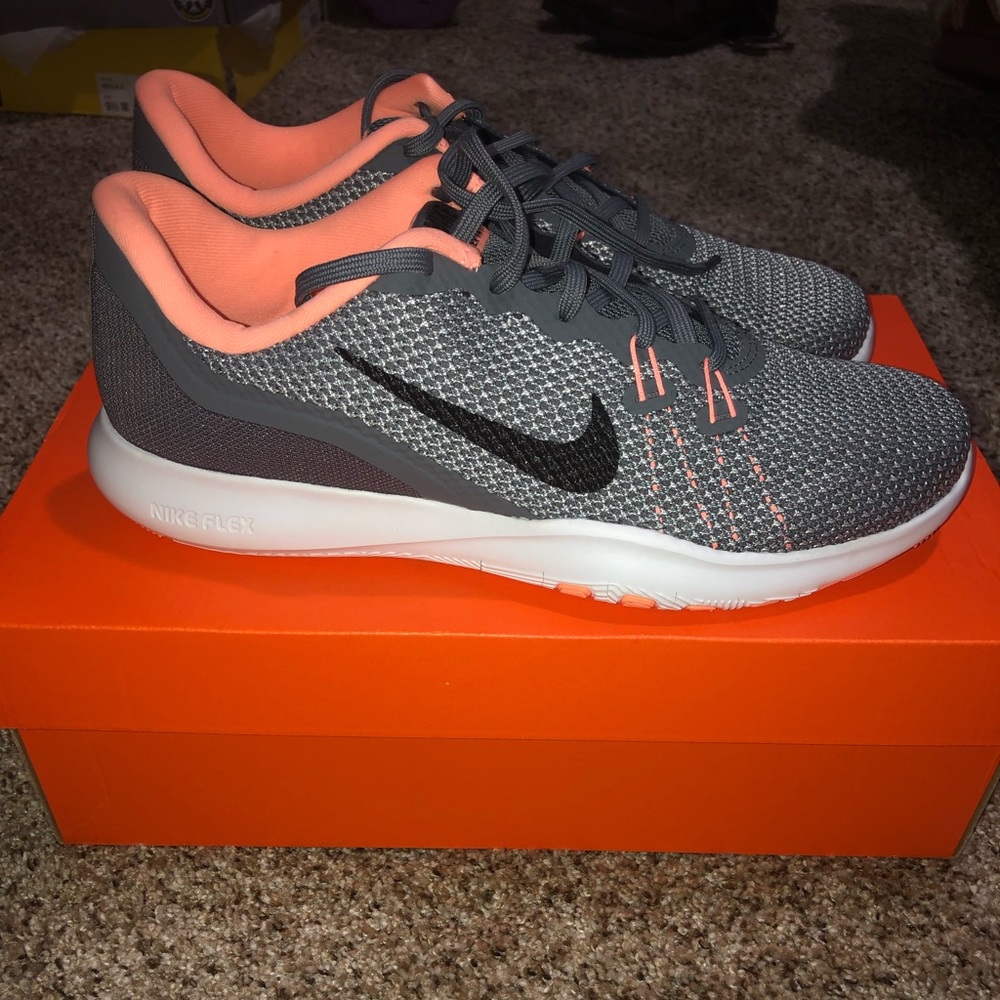 Brand new Nike Flex Trainers 7